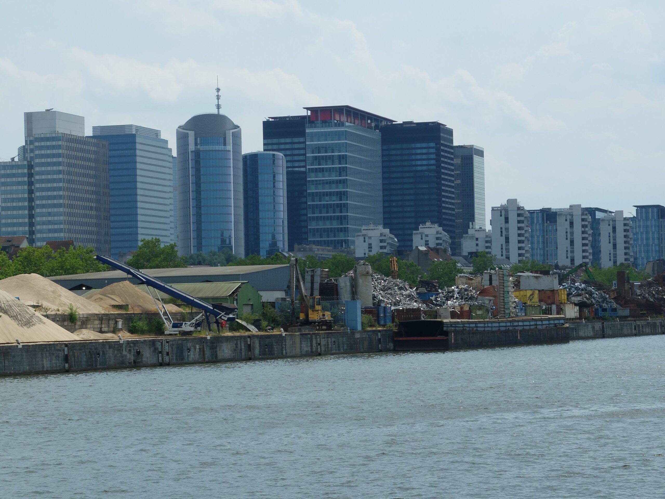 De Zorgzone Noord omvat de gemeenten Sint-Agatha-Berchem, Ganshoren, Jette, Koekelberg, Laken, Neder-Over-Heembeek, Haren en een deel van Brussel-Stad.